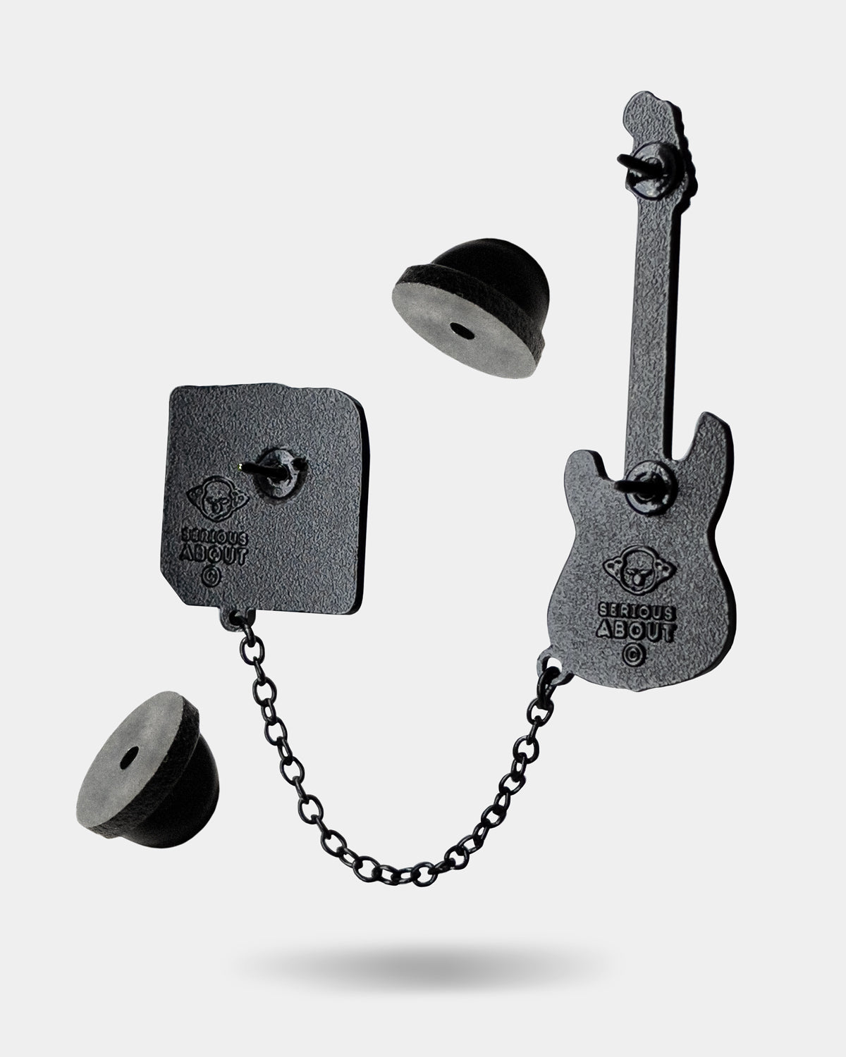 GUITAR COMBO BLACK, CHAINED PIN SET