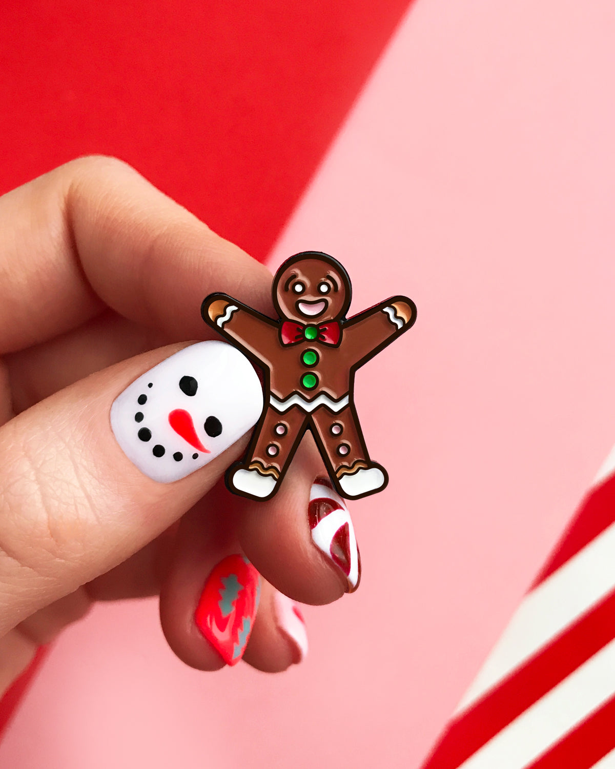 GINGERBREAD MAN, enamel pin
