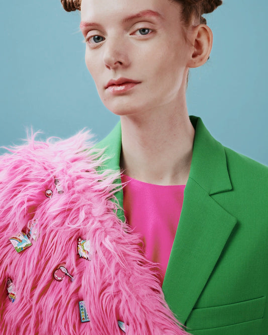 UNIPORN, MOVING ENAMEL PIN