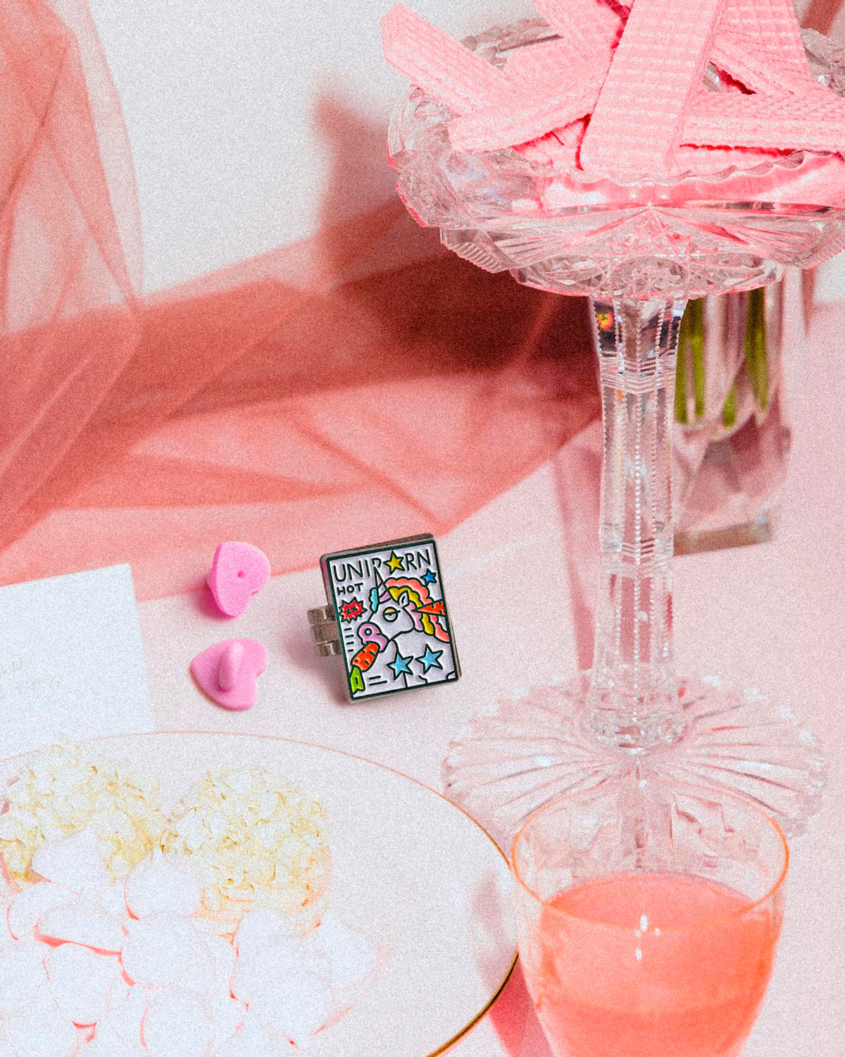 UNIPORN, moving enamel pin
