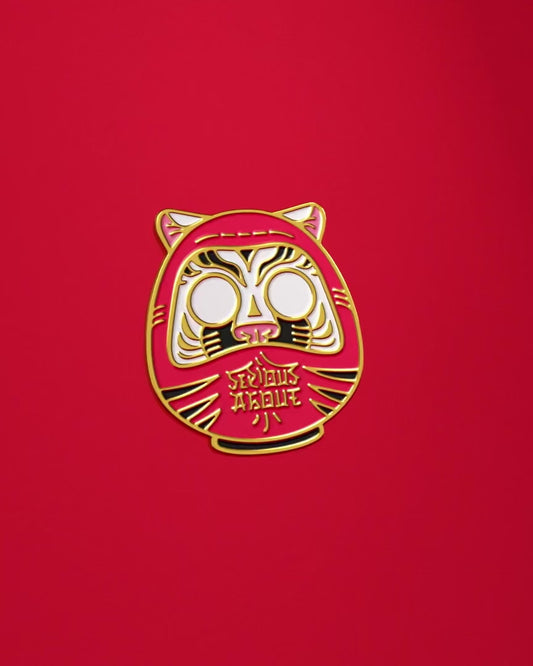 DARUMA DOLL GOLD, enamel pin